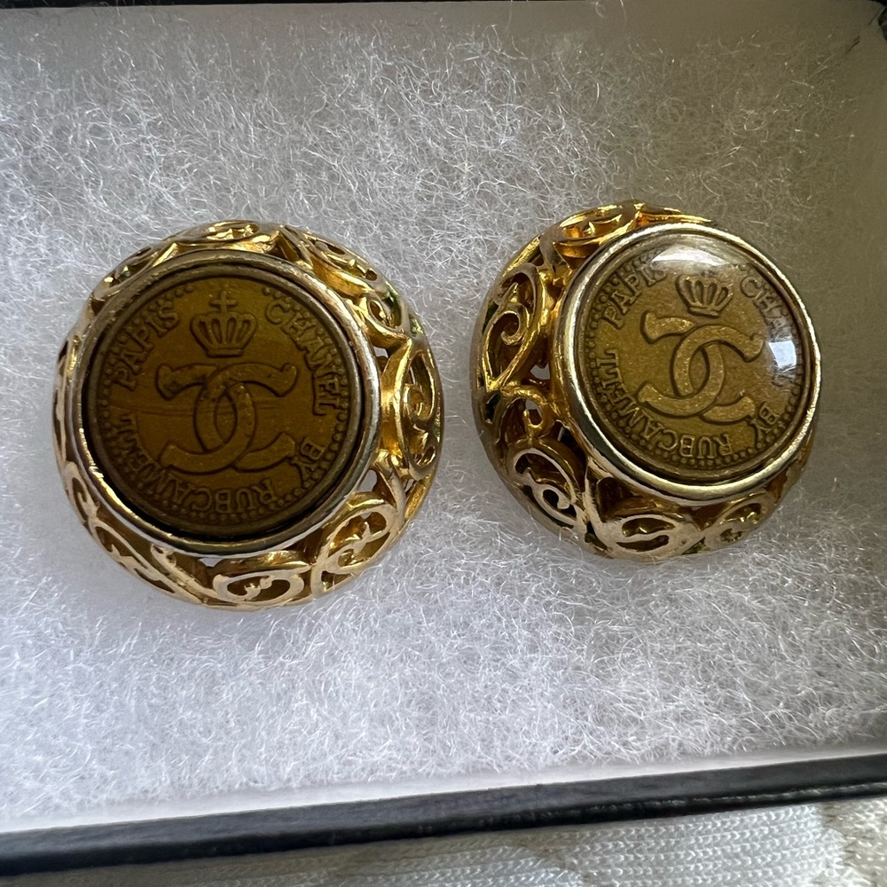 CHANEL Gold Clips on Earrings